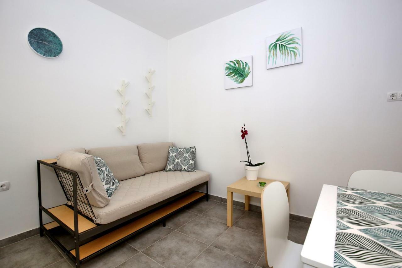 Apartments Ines Murter Ngoại thất bức ảnh
